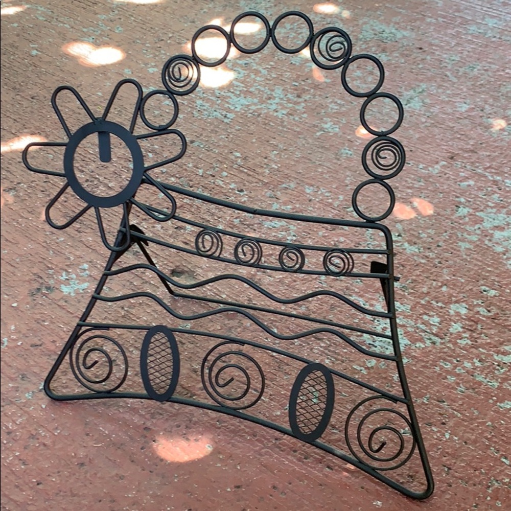 Jewelry stand